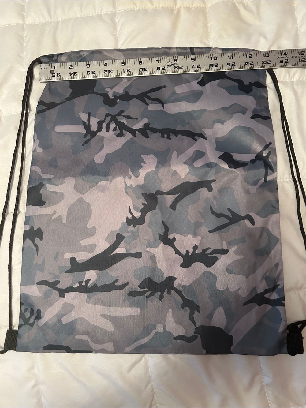 Source Unknown Gray & Black Camo Drawstring Backpack